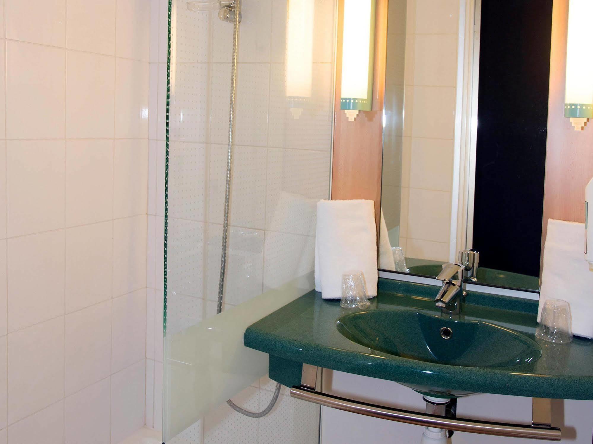 Ibis Saint Rambert D'Albon Hotel Exterior photo